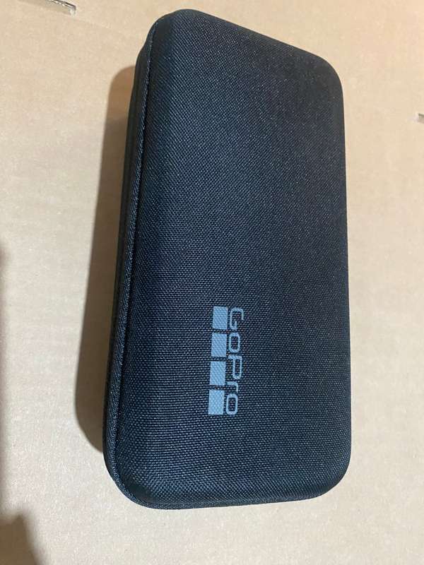 GOPRO HERO PROTECTIVE / ANTI-SHOCK  CASING   (  HOLSTER )  & BRACKET